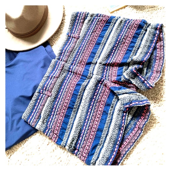 LOFT Pants - Ann Taylor LOFT The Riviera Short